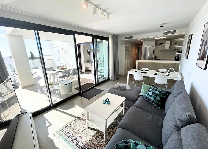 Royal Palm 10 * Nerja