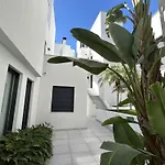Royal Palm 10 * نيرخا
