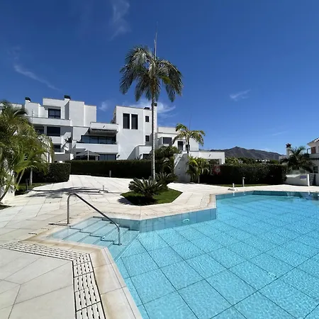 Royal Palm 10 * Nerja