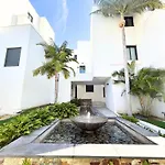 Royal Palm 10 Apartment Nerja